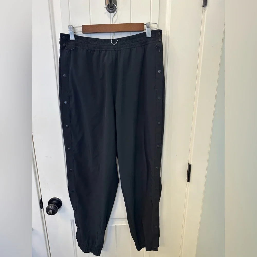 Lululemon Tear-Away Mid-Rise Track Pants Black Size 12